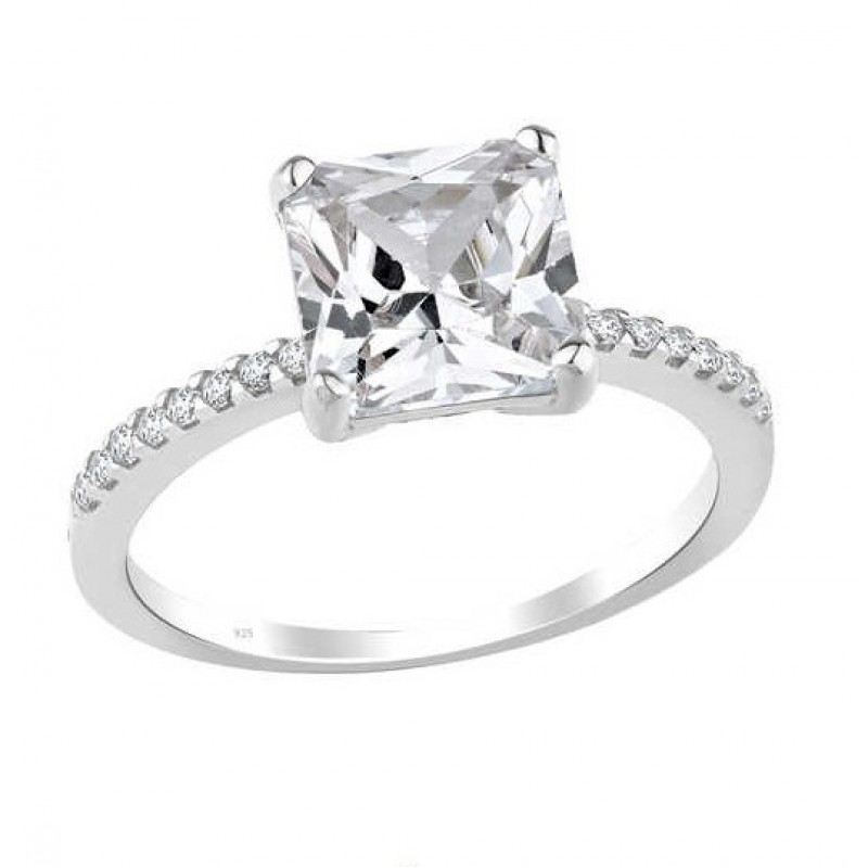 Zemin Taşlı Prenses Kesim Tek Taş Gümüş Beyaz Yüzük GMS1975