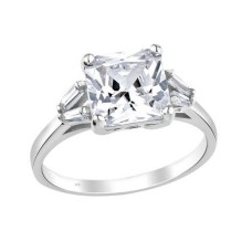 Trapez Zemin Prenses Kesim Tek Taş Gümüş Beyaz Yüzük GMS1978