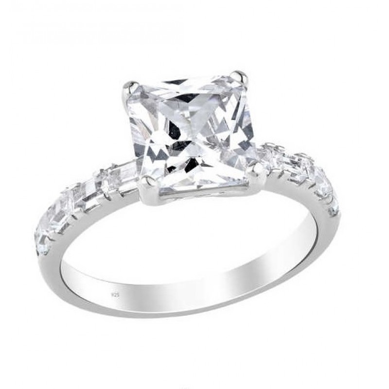 Zemin Taşlı Prenses Kesim Tek Taş Gümüş Beyaz Yüzük GMS1981