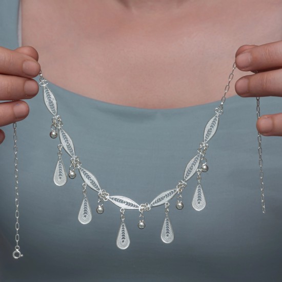 Gümüş Sonsuz Esinti Damla Telkari Kadın Kolye Gümüş Sonsuz Esinti Damla Telkari Kadın Kolye