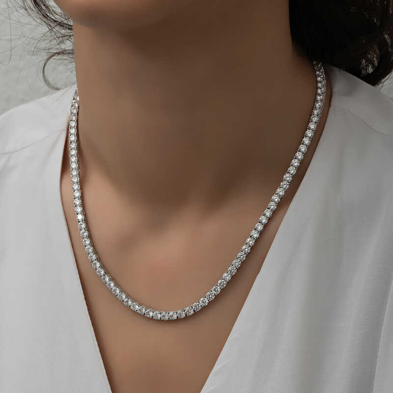 Gümüş 3 mm Beyaz Taşlı Su Yolu Kadın Kolye Gümüş 3 mm Beyaz Taşlı Su Yolu Kadın Kolye