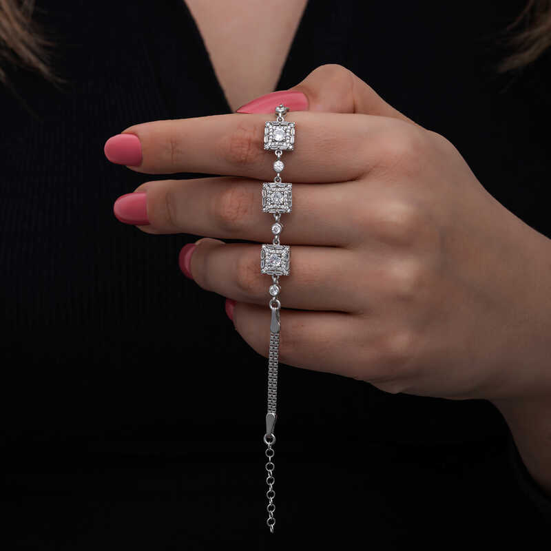 Gümüş Baget Taşlı Kadın Bileklik Gümüş Baget Taşlı Kadın Bileklik