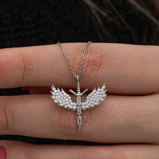 Gümüş Baget Taşlı Mikail Kılıcı Kadın Kolye Gümüş Baget Taşlı Mikail Kılıcı Kadın Kolye