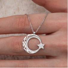Gümüş Desenli Ay Yıldız Kadın Kolye