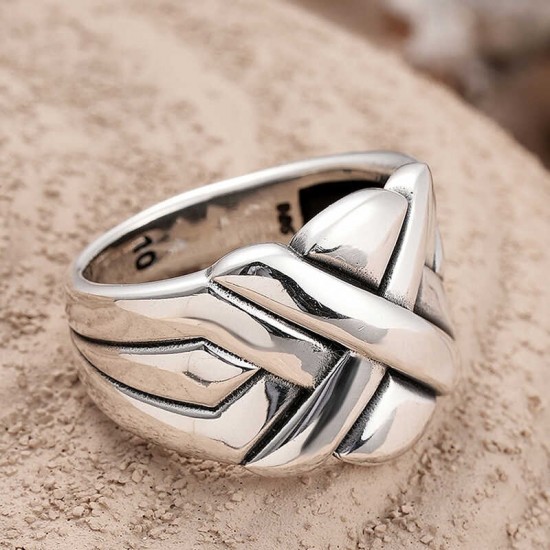 Gümüş Desenli Erkek Yüzük Gümüş Desenli Erkek Yüzük