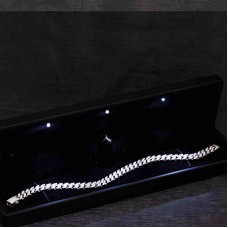 Gümüş Işıklı Kutulu Taşlı Gurmet Kadın Bileklik