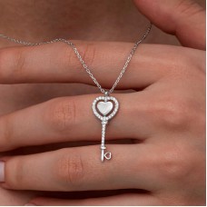 Gümüş Kalpli Anahtar Kadın Kolye