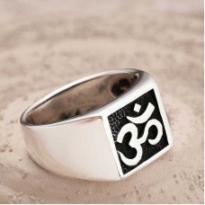 Gümüş Om Sembolü Erkek Yüzük
