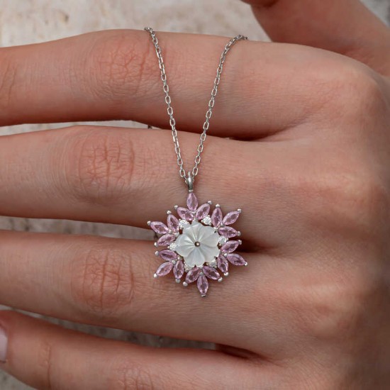 Gümüş Pembe Lotus Desenli Çiçek Kadın Kolye Gümüş Pembe Lotus Desenli Çiçek Kadın Kolye