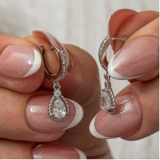 Gümüş Sallantılı Damla Kadın Küpe