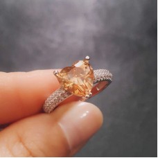 ​Gümüş Kalpli Bayan Yüzük