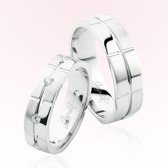 Beyaz Kareli Taşlı Altın Alyans 4607 Beyaz Kareli Taşlı Altın Alyans 4607