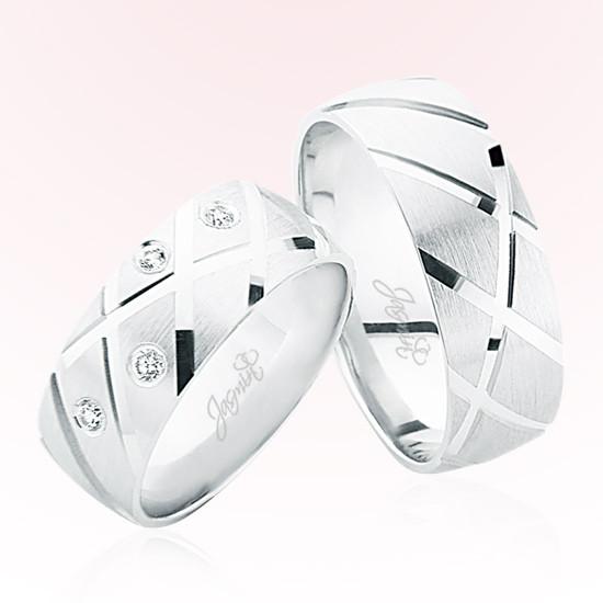 Beyaz Şeritli Taşlı Altın Alyans 5002-1