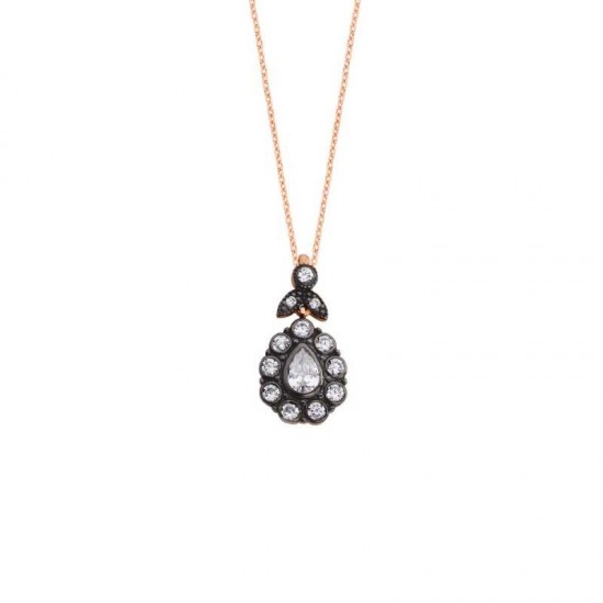 Elmas Montür Damla Çiçek Gümüş Kolye GMS1762 Elmas Montür Damla Çiçek Gümüş Kolye GMS1762