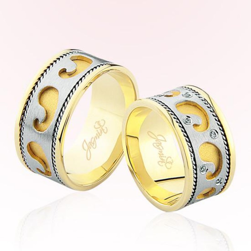 Desenli Altın Alyans 2606