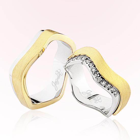 Dalgalı Taşlı Altın Alyans 2904