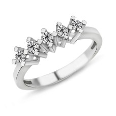 0.66 Karat F Renk Beştaş Pırlanta Yüzük PB589