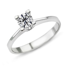 0.62 Karat D Renk HRD Sertifikalı Pırlanta Tektaş Yüzük PR427