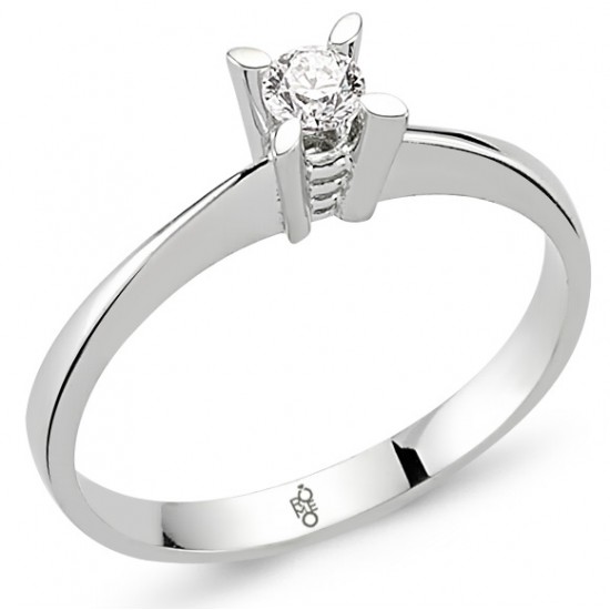 0.50 Ct Tektaş Pırlanta Yüzük RM101
