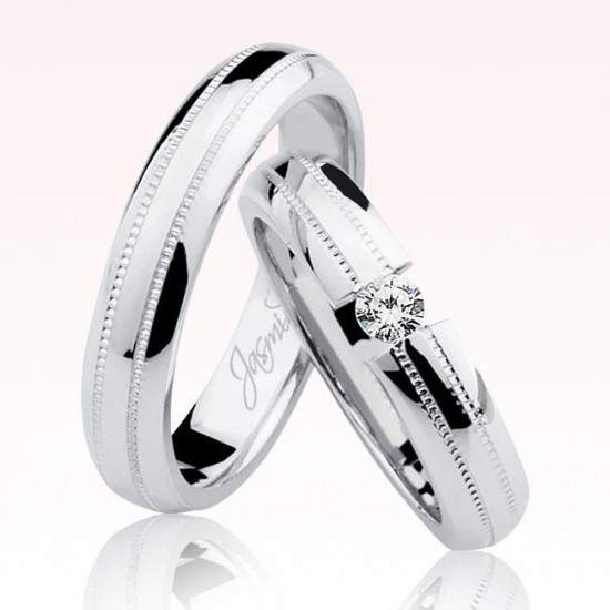 Beyaz Bombeli Tektaş Altın Alyans 2002-3 Beyaz Bombeli Tektaş Altın Alyans 2002-3