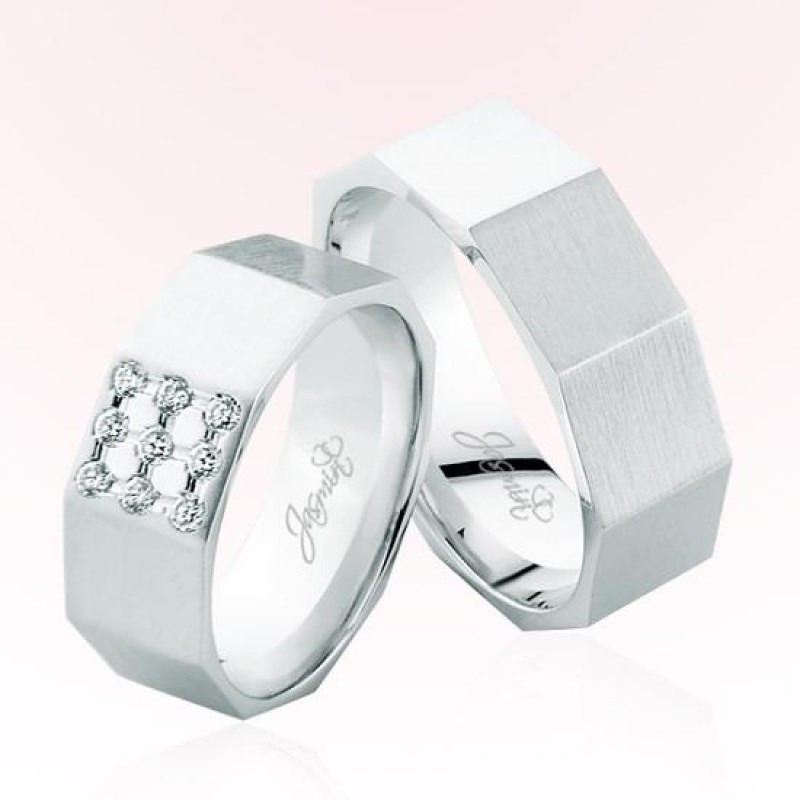 Beyaz Köşeli Taşlı Altın Alyans 4204