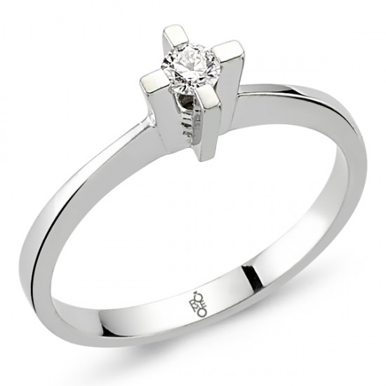 0.40 Ct Tektaş Pırlanta Yüzük RM30036