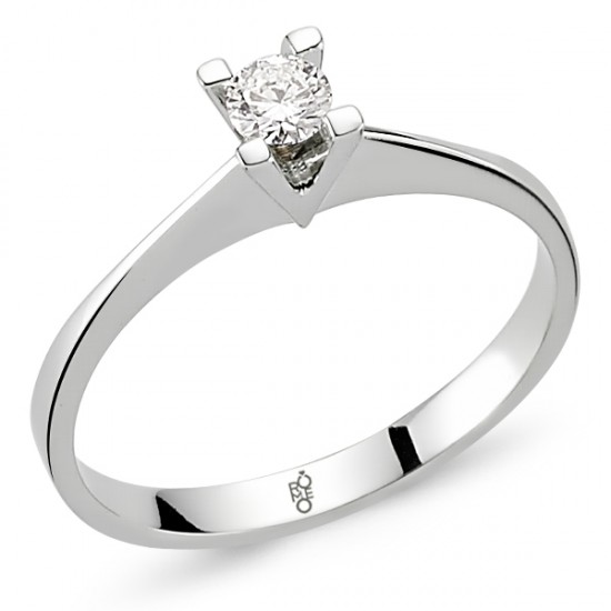 0.30 Ct Tektaş Pırlanta Yüzük   RM30040
