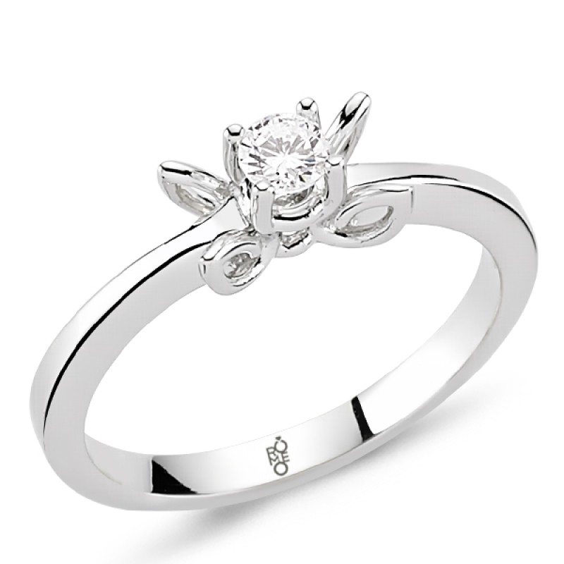 0.30 Ct Tektaş Pırlanta Yüzük RM30061 0.30 Ct Tektaş Pırlanta Yüzük RM30061